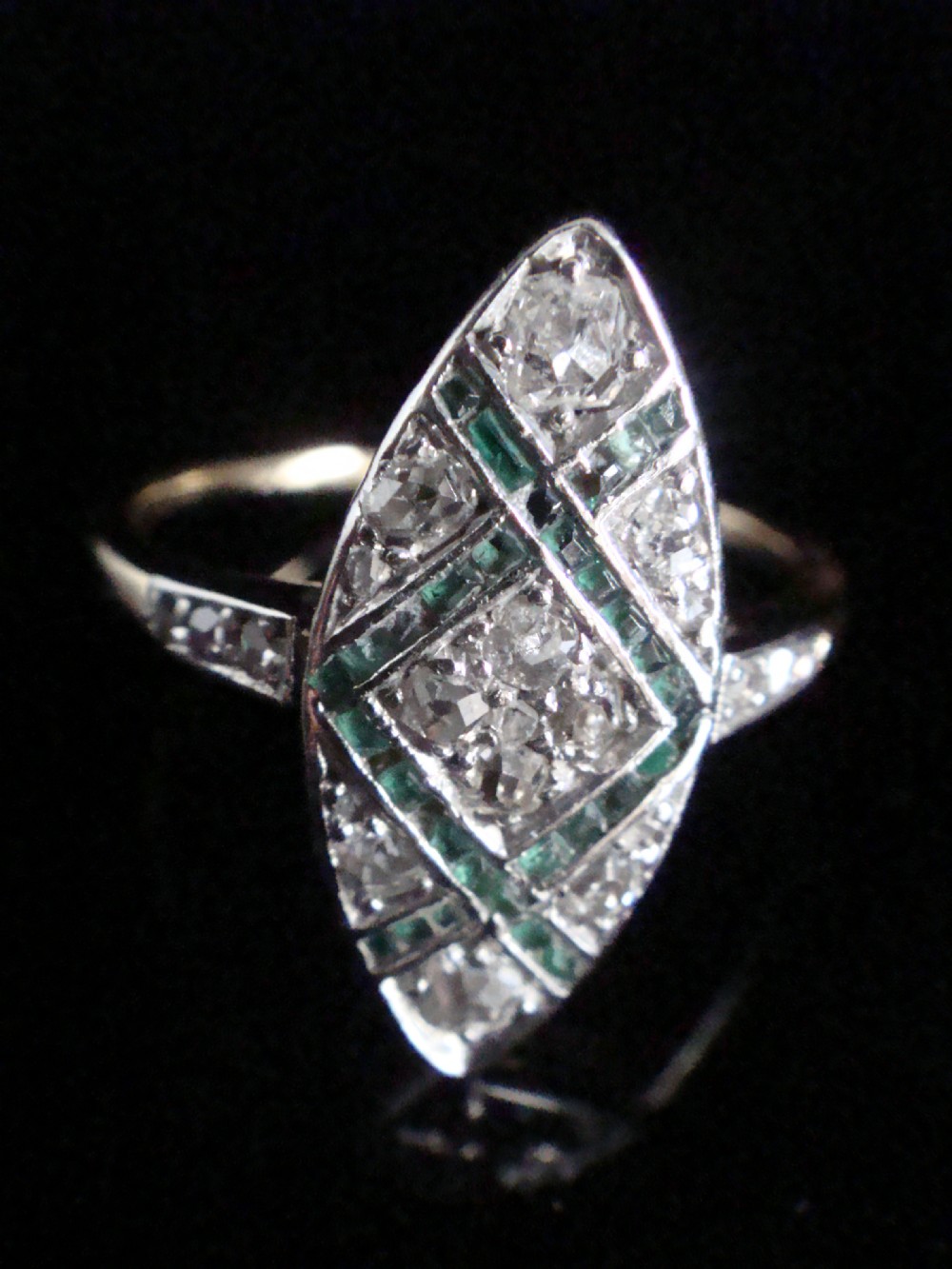 EDWARDIAN FRENCH 18CT YELLOW GOLD DIAMOND EMERALD NAVETTE MARQUIS RING View II