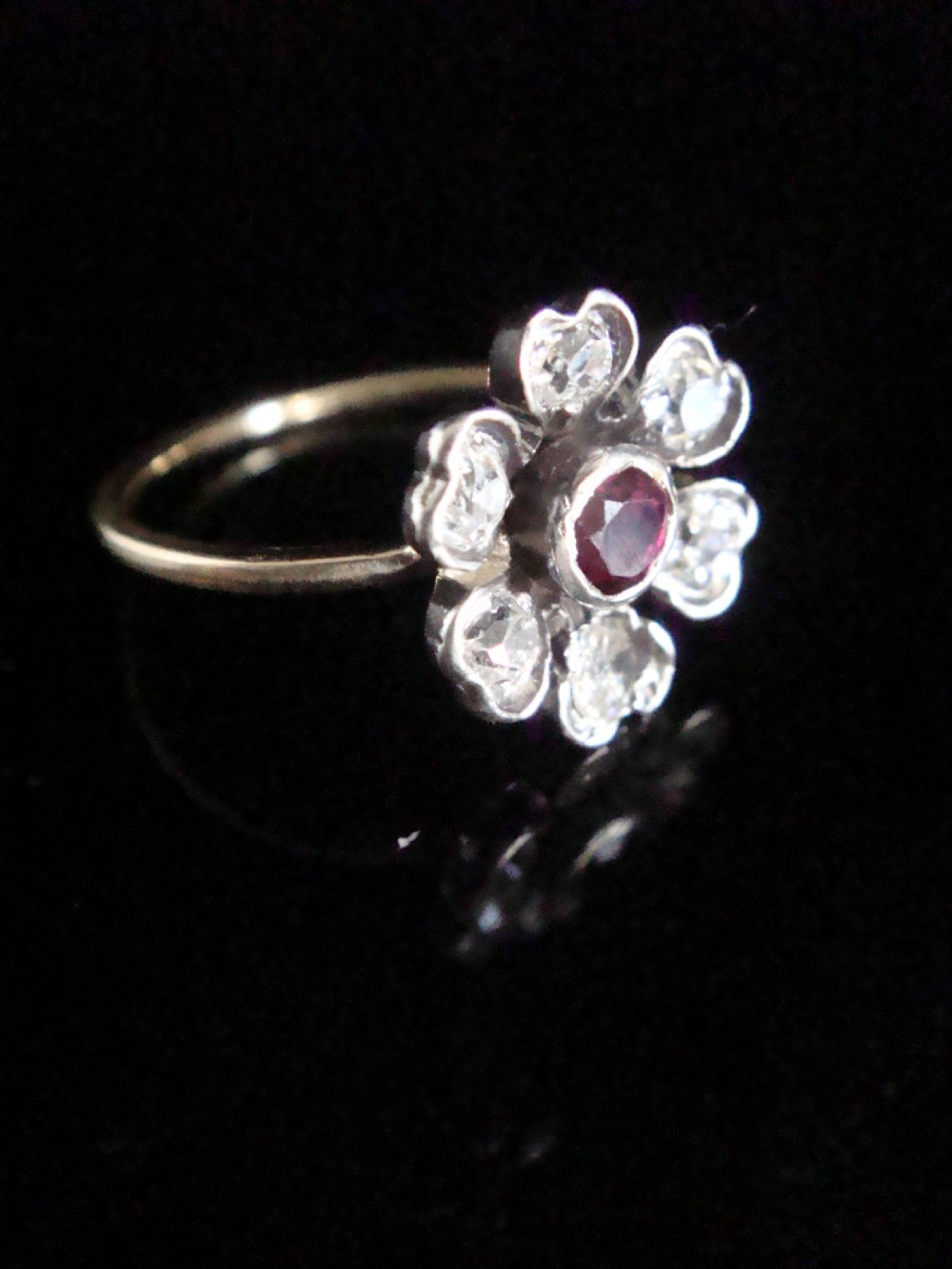 EDWARDIAN 18CT YELLOW GOLD RUBY OLD CUT DIAMOND FLOWER CLUSTER RING View II