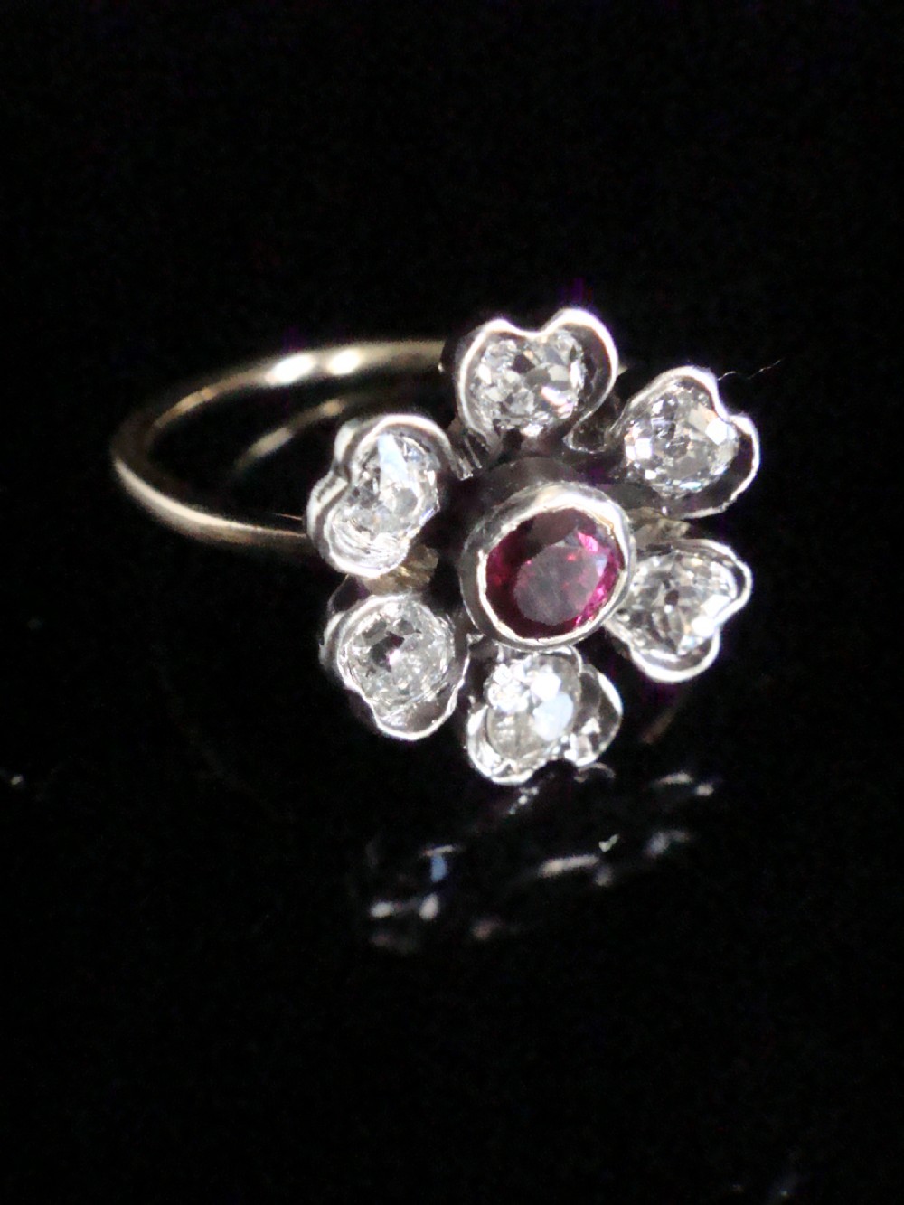 EDWARDIAN 18CT YELLOW GOLD RUBY OLD CUT DIAMOND FLOWER CLUSTER RING View III