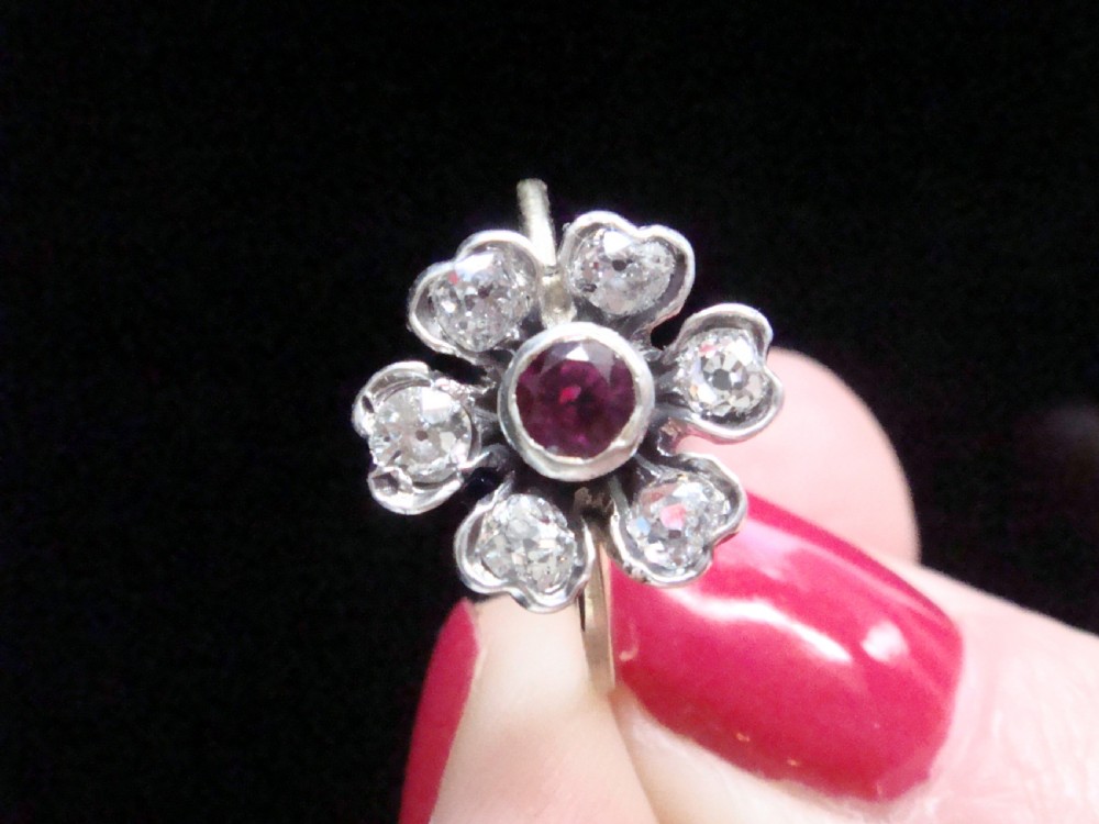 EDWARDIAN 18CT YELLOW GOLD RUBY OLD CUT DIAMOND FLOWER CLUSTER RING View V