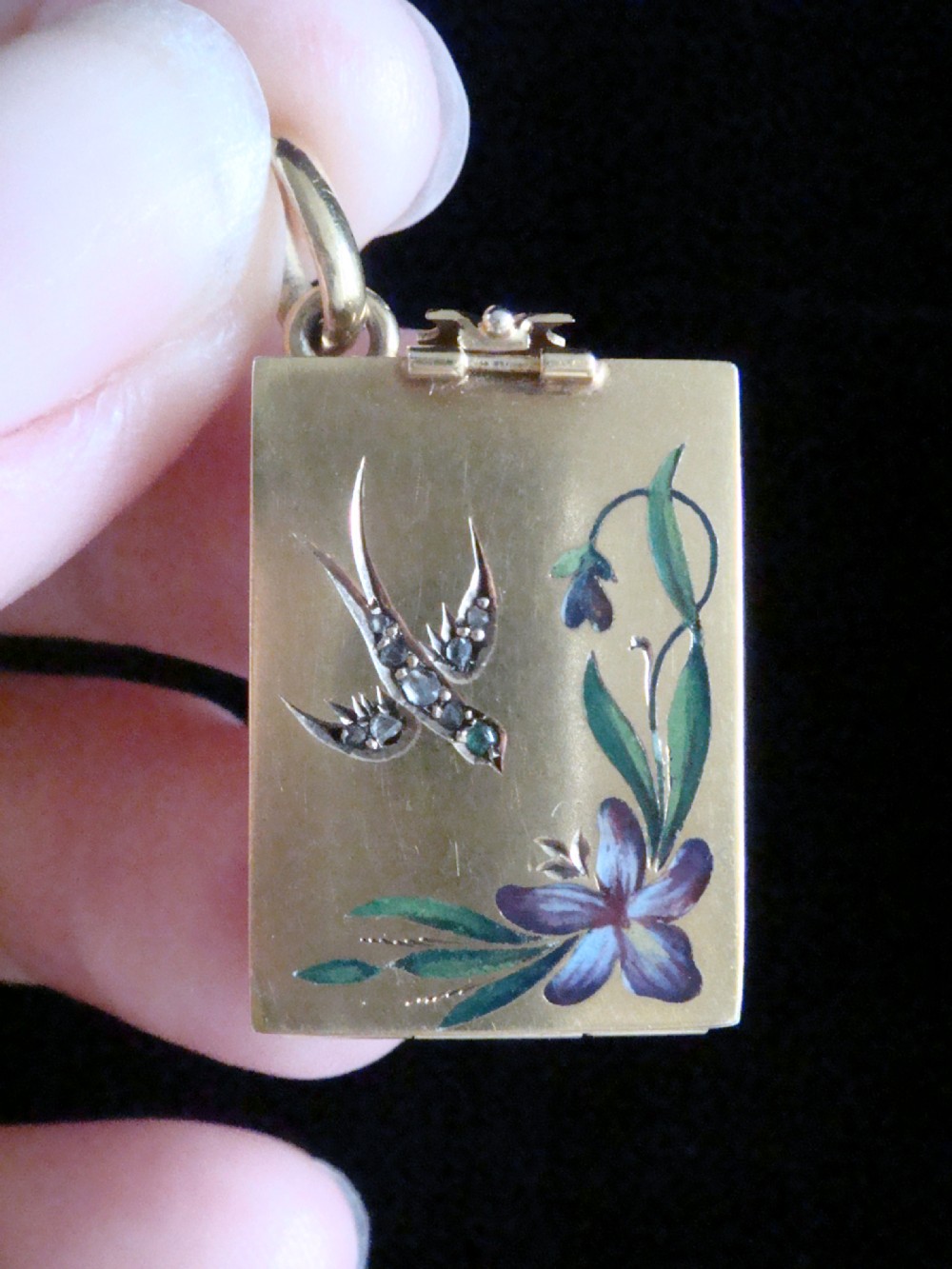 Finest Victorian 15ct yellow gold emerald diamond swallow picture locket x 4 View VIII