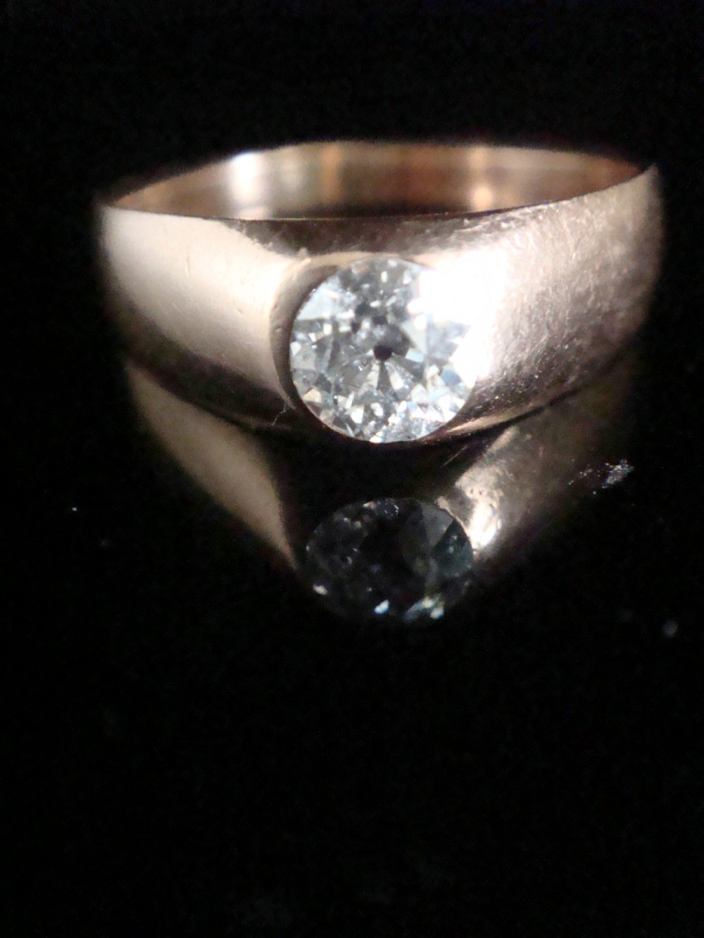 VICTORIAN 18CT ROSE GOLD BAND OLD CUT DIAMOND SINGLE STONE 0.60CT GYPSY BAND
