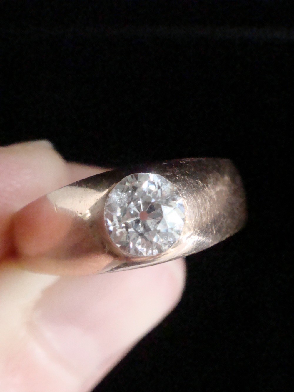 VICTORIAN 18CT ROSE GOLD BAND OLD CUT DIAMOND SINGLE STONE 0.60CT GYPSY BAND View III