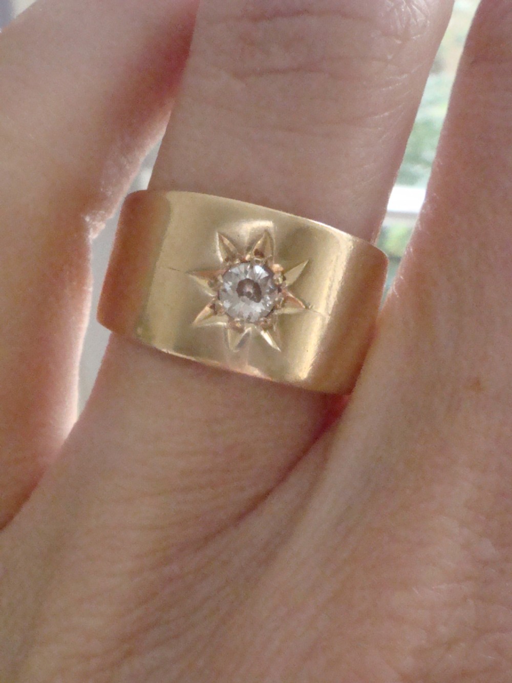 VICTORIAN 18CT WIDE YELLOW GOLD BAND OLD CUT DIAMOND 0.20CT GYPSY STAR BAND View VI