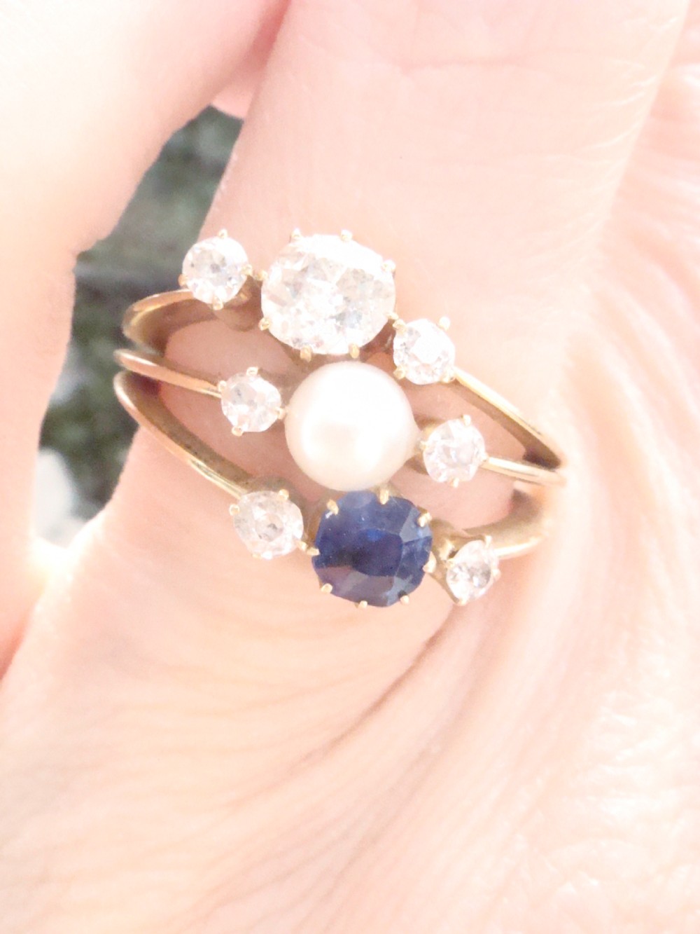 EDWARDIAN FRENCH 18CT YELLOW GOLD NATURAL SAPPHIRE DIAMOND NATURAL PEARL RING View IX