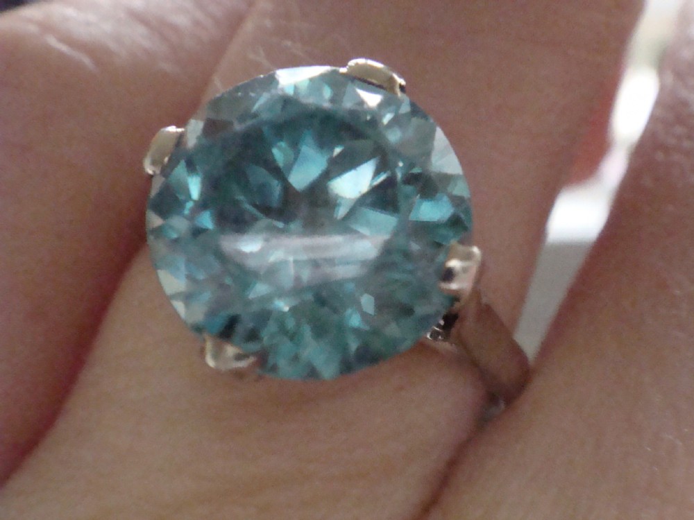 EDWARDIAN 9CT WHITE GOLD NATURAL BLUE ZIRCON SOLITAIRE 4CT  RING View VI