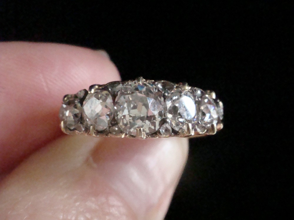 Victorian 18ct yellow gold old cut diamond 1.55ct 5 stone ring View XI