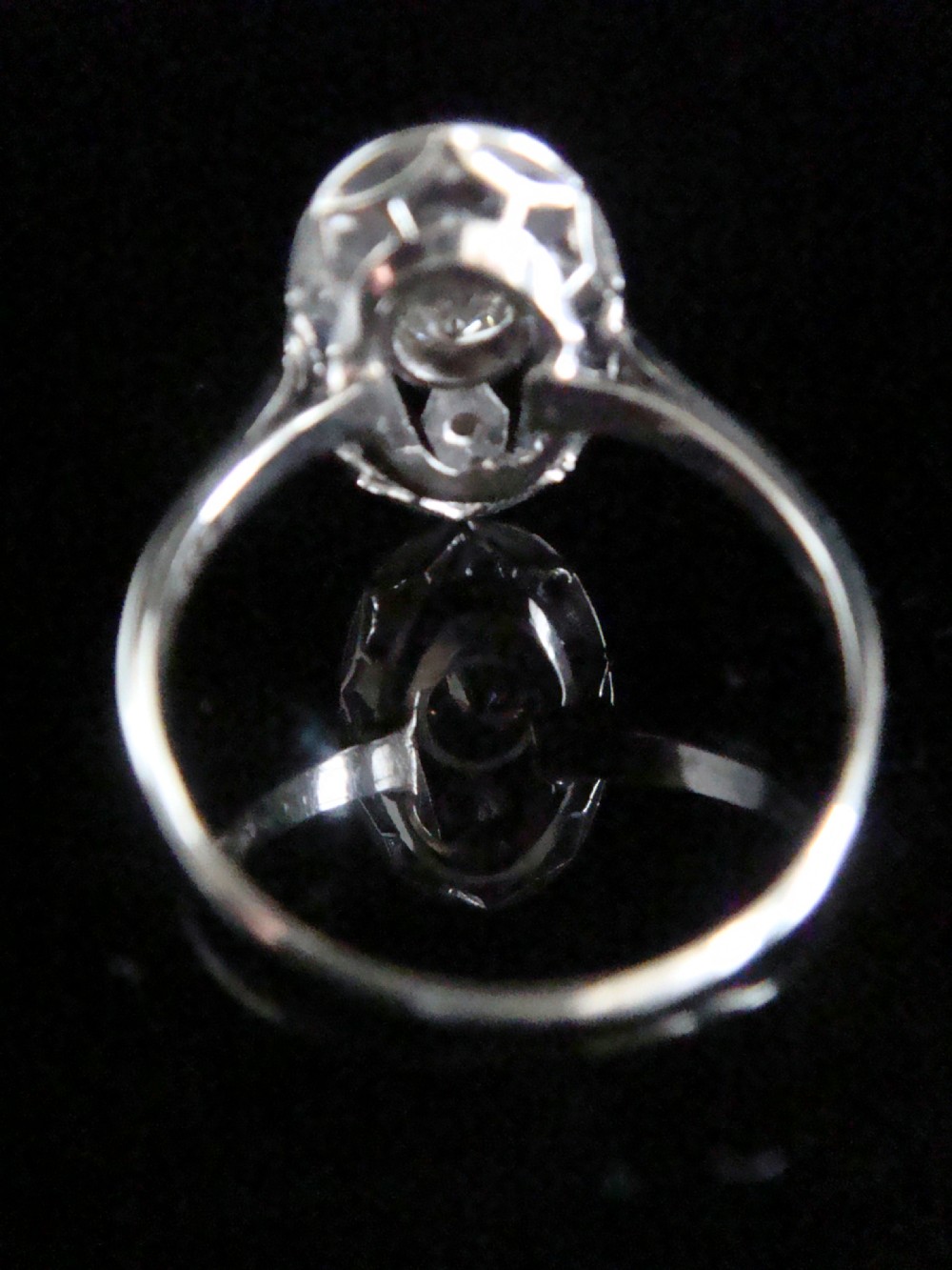 ANTIQUE ART DECO 1920S 18K 18CT SAPPHIRE AND DIAMOND PAVE SET RING View IV