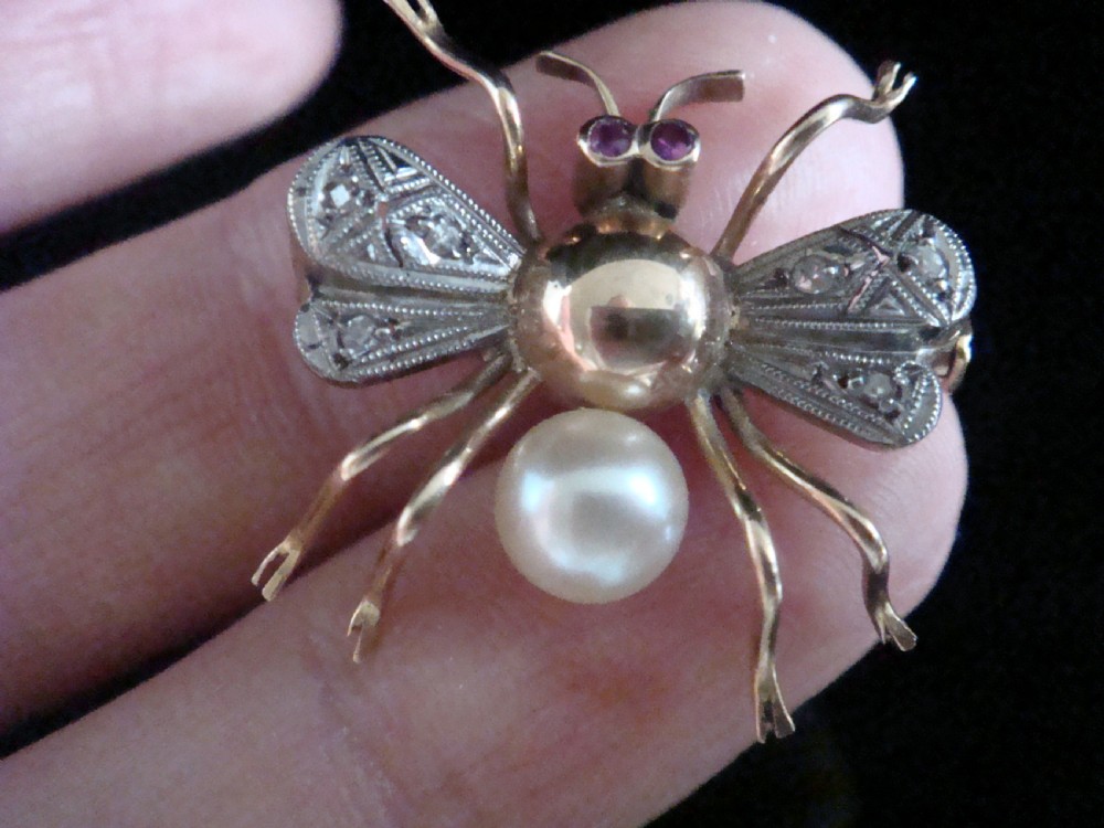 EDWARDIAN 18CT ROSE CUT DIAMOND RUBY PEARL BEE BROOCH View IV