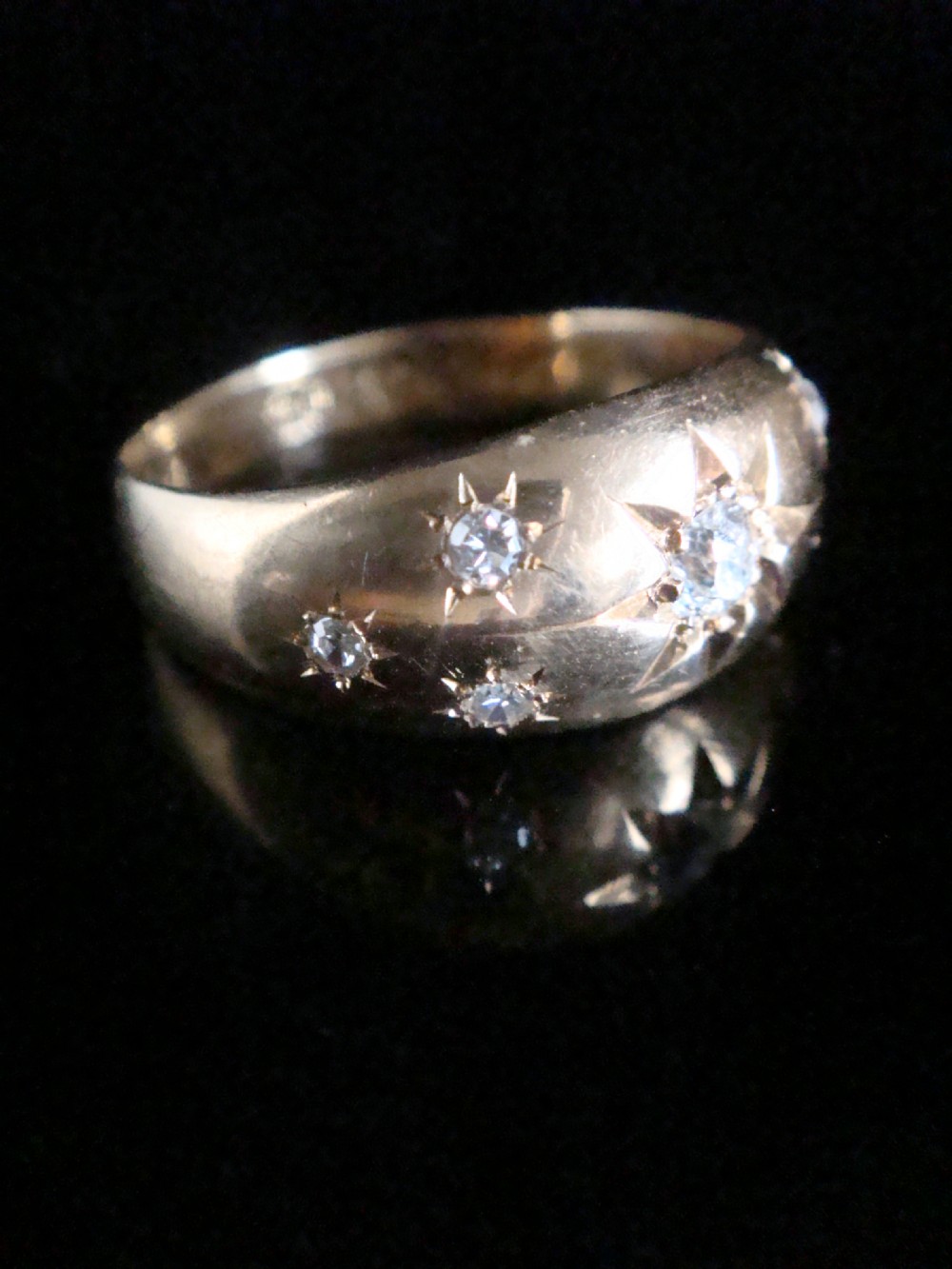 VICTORIAN 18CT 18K ORNATE YELLOW GOLD BAND OLD CUT DIAMOND STAR GYPSY BAND View II