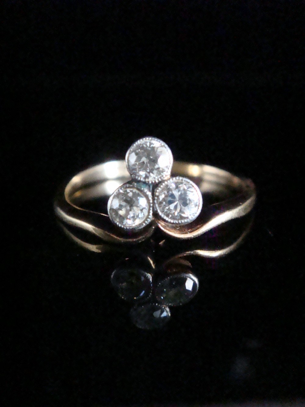 Edwardian 18ct 18k yellow gold platinum old cut diamond 3 stone lucky clover