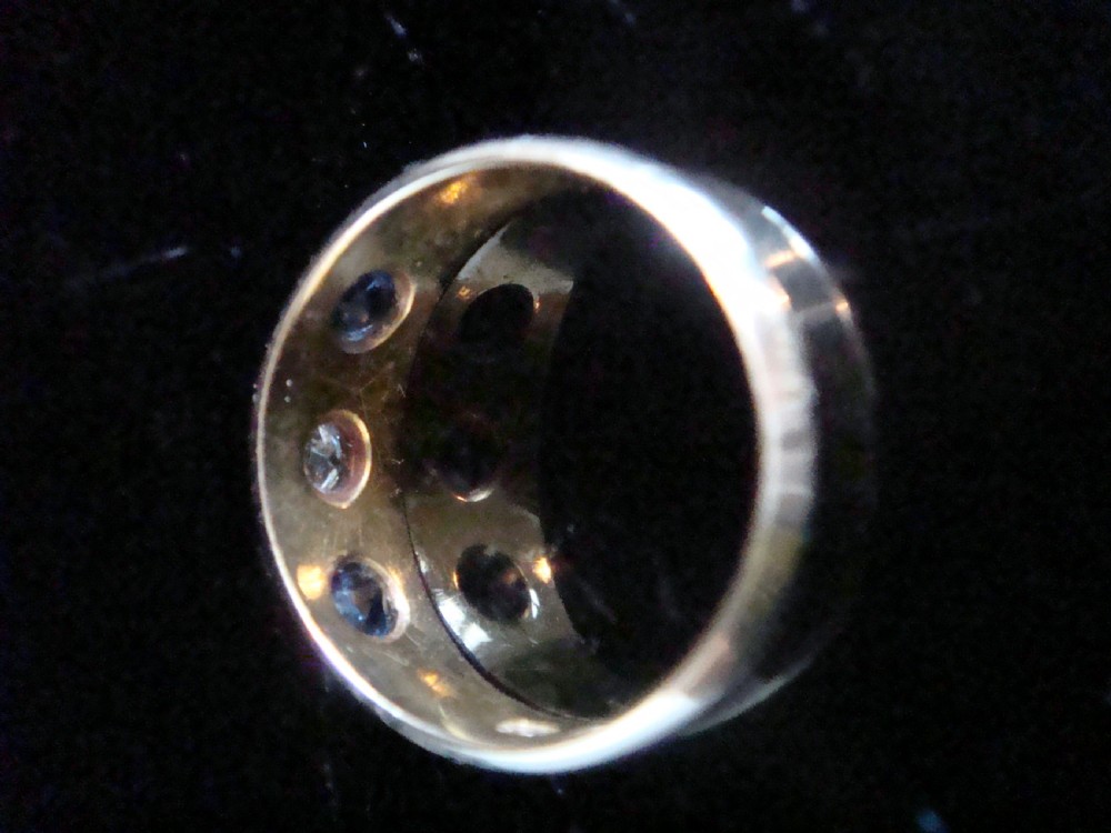 VICTORIAN 18CT YELLOW GOLD SAPPHIRE DIAMOND STAR OLD CUT DIAMOND GYPSY BAND View V
