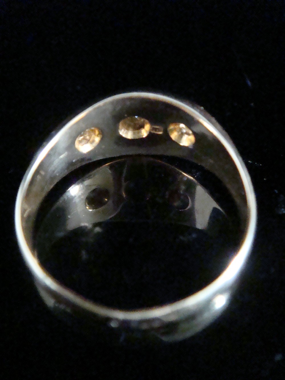 EDWARDIAN 18CT ORNATE YELLOW GOLD BAND OLD CUT DIAMOND STAR GYPSY BAND View VI