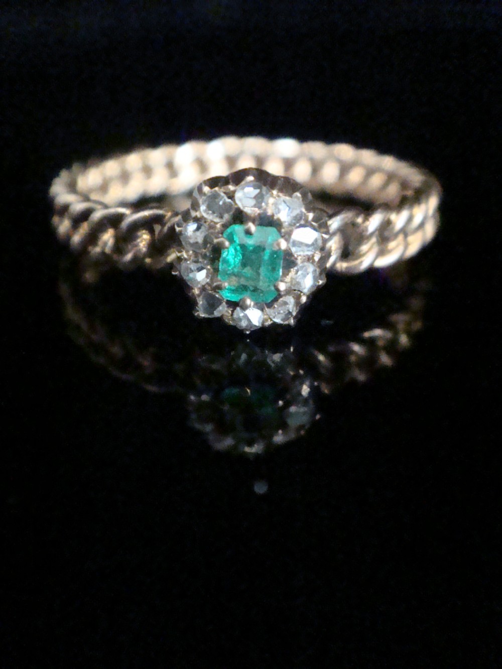 Victorian 18ct yellow gold old rose mine cut diamond and emerald cluster ring