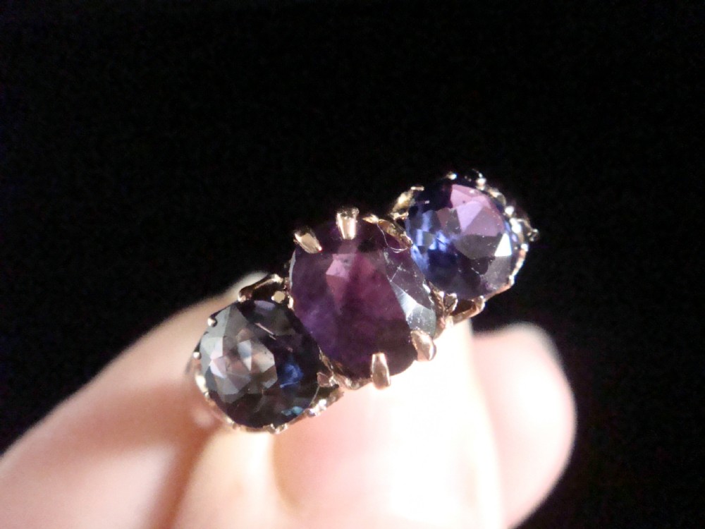 EDWARDIAN 9CT ROSE GOLD NATURAL SAPPHIRE AMETHYST 3 STONE RING View III