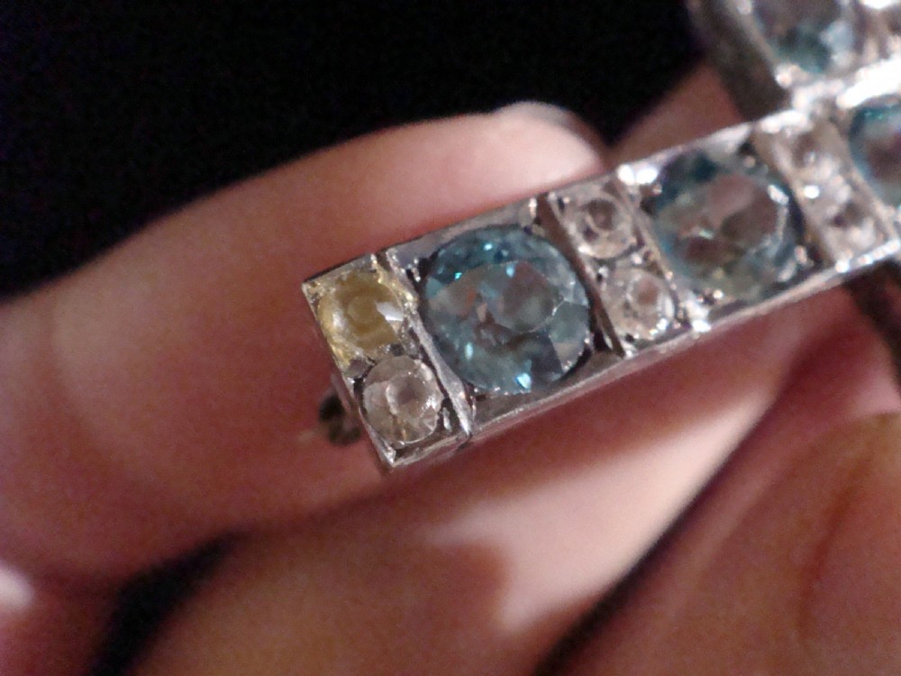 EDWARDIAN 9CT WHITE GOLD / SILVER 16CT BLUE ZIRCON AND WHITE ZIRCON BROOCH View VI