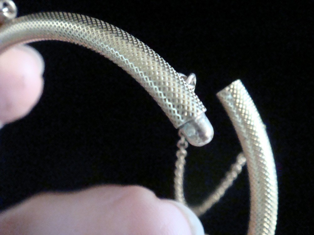 VICTORIAN 15CT 15K YELLOW GOLD PUFF HEART JINGLE BANGLE INTERNAL BELLS, PRISTINE View IV