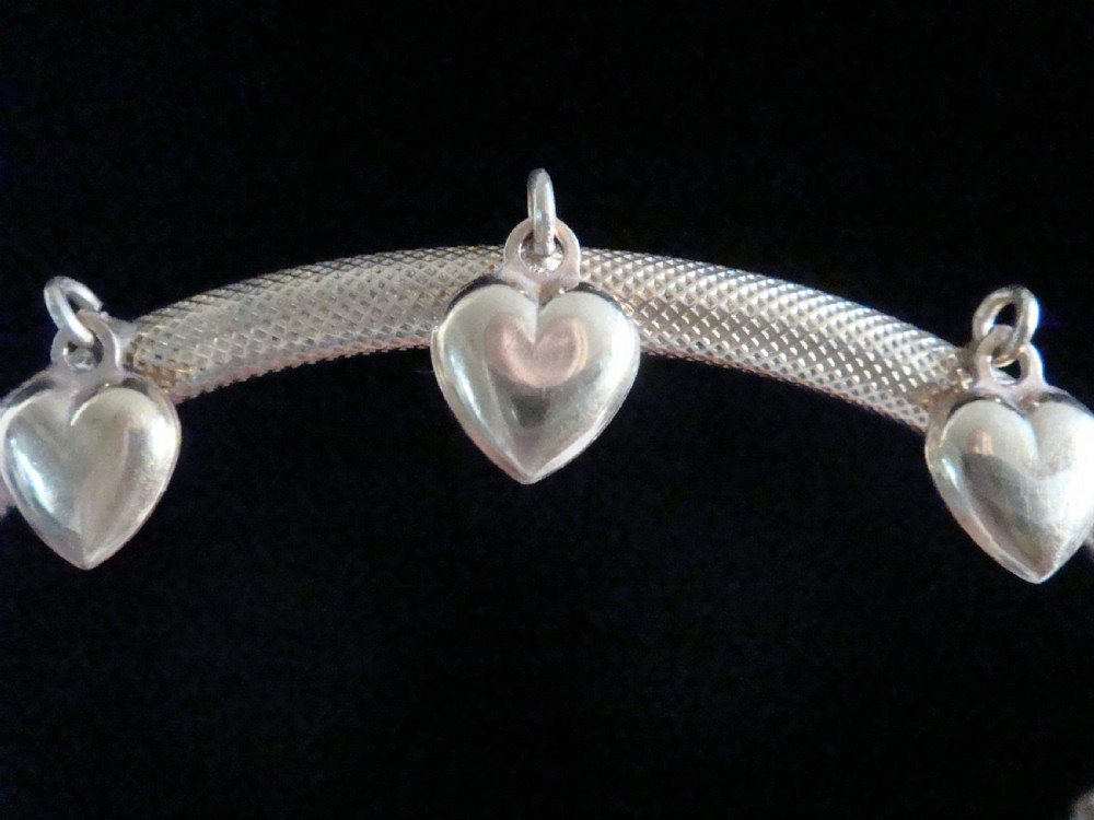 VICTORIAN 15CT 15K YELLOW GOLD PUFF HEART JINGLE BANGLE INTERNAL BELLS, PRISTINE View VI