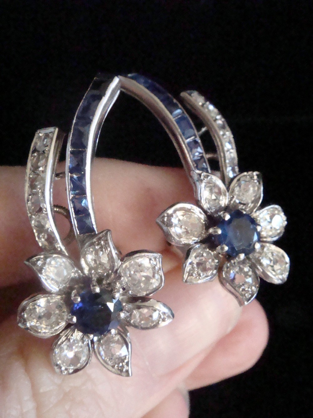 ART DECO 1920 18CT WHITE GOLD PLATINUM SAPPHIRE DIAMOND CLIP EARRINGS 2.30ct  View IV