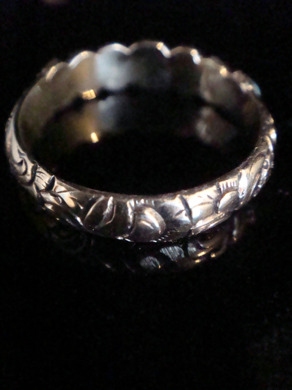 A Late Georgian 15ct gold half eternity ring featuring alternating round turquoise cabochons and pearls with hand-engraved details on the band. View IV