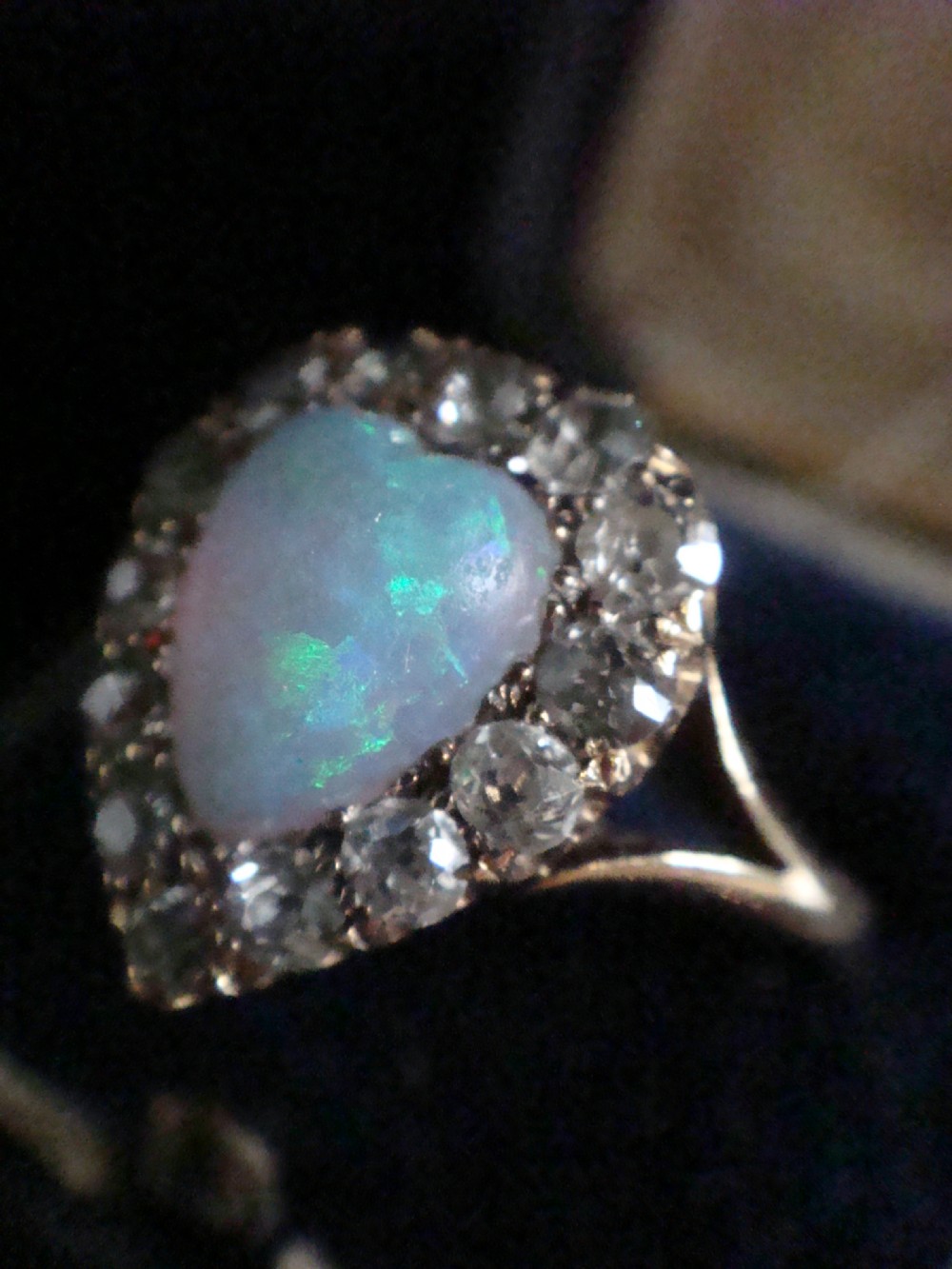 EDWARDIAN 18CT PLATINUM OLD CUT DIAMOND NATURAL OPAL HEART HALO CLUSTER RING View V