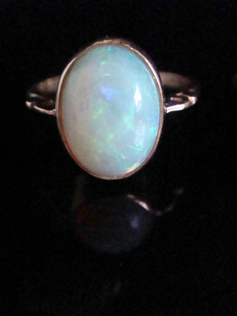 EDWARDIAN 9CT YELLOW GOLD NATURAL SOLID OPAL SOLITAIRE IN PERFECT CONDITION