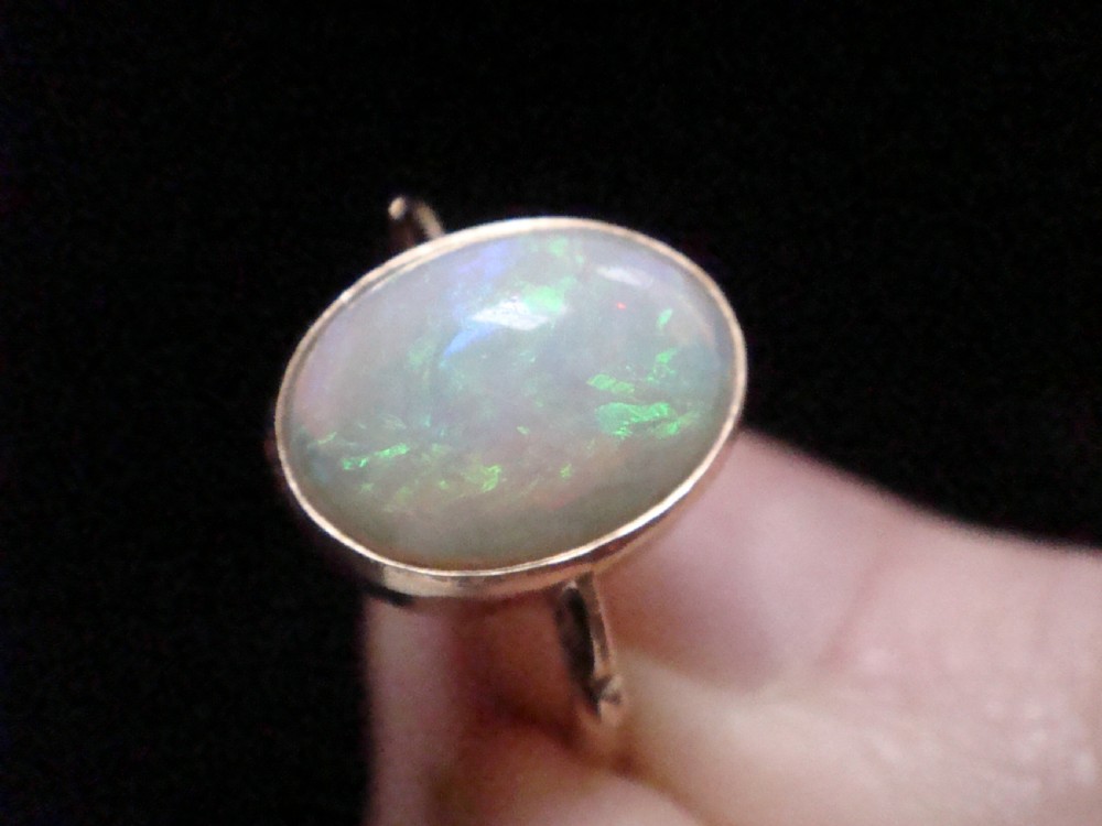 EDWARDIAN 9CT YELLOW GOLD NATURAL SOLID OPAL SOLITAIRE IN PERFECT CONDITION View III