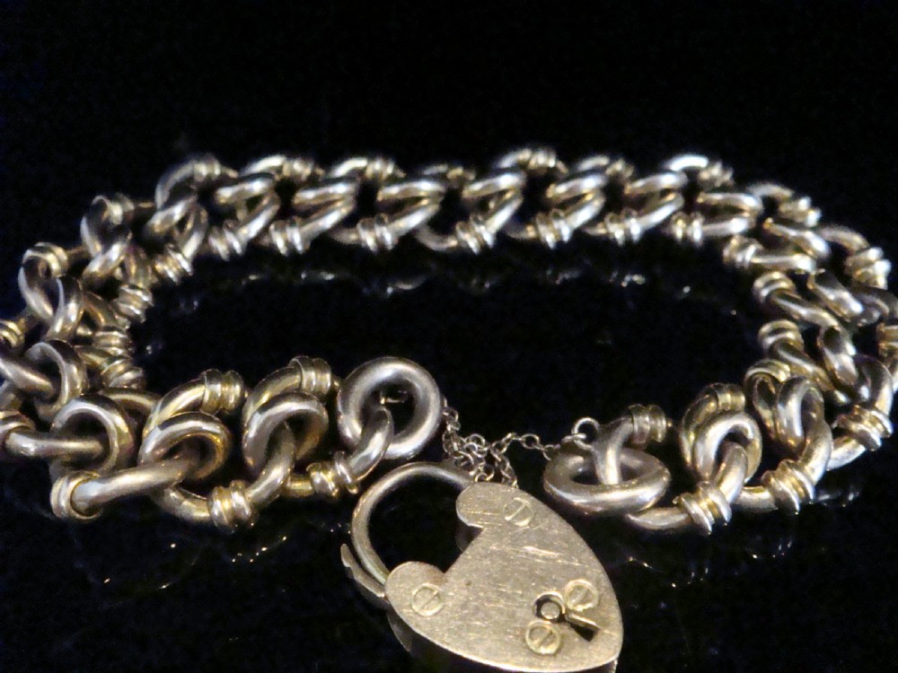 VERY CHUNKY EDWARDIAN 9CT THICK ROSEY YELLOW GOLD HEART PADLOCK BRACELET 32.2G