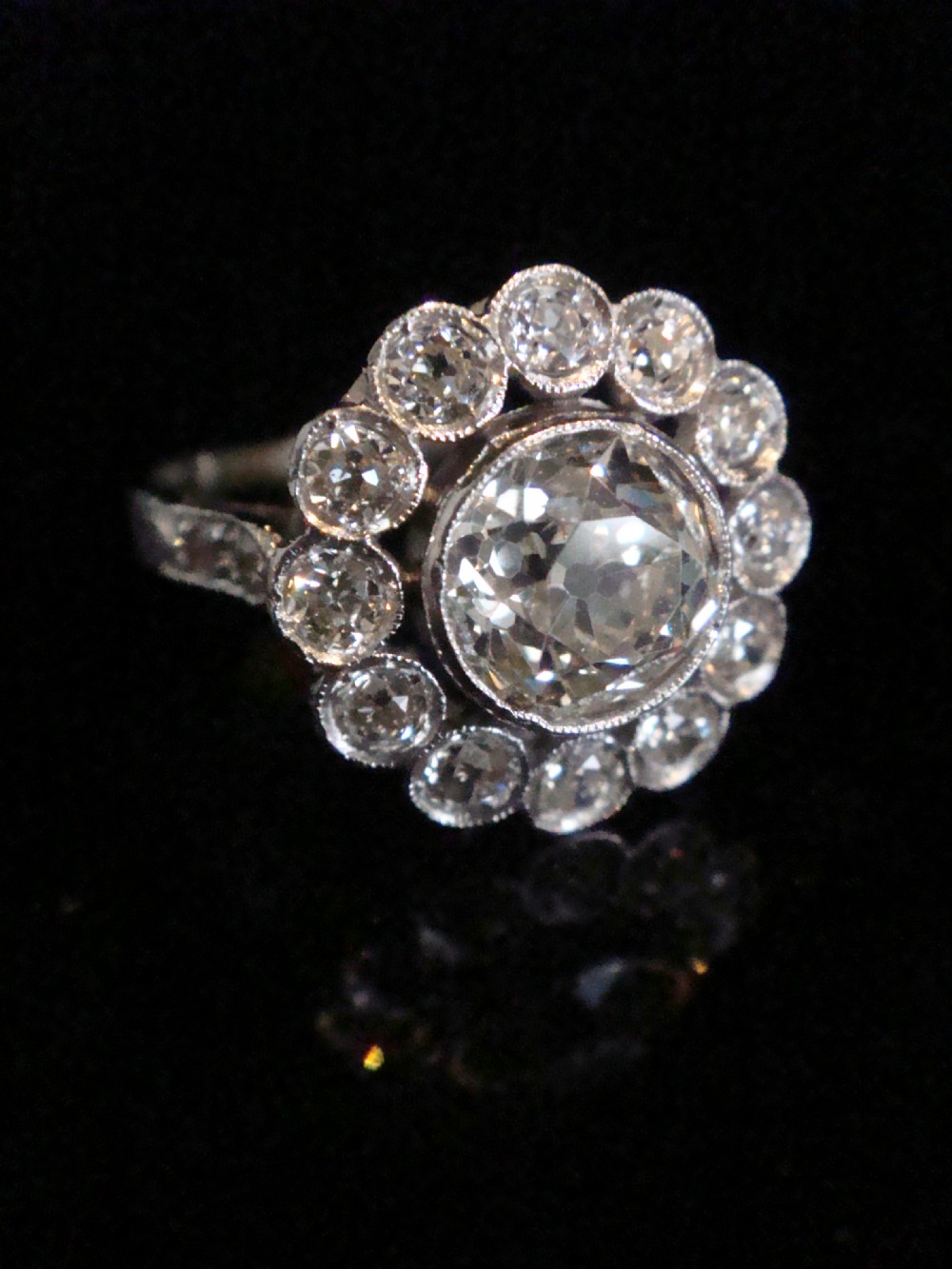 EDWARDIAN PLATINUM LARGE NATURAL OLD CUT DIAMOND CLUSTER RING 2.10CT- SUPERB! View II