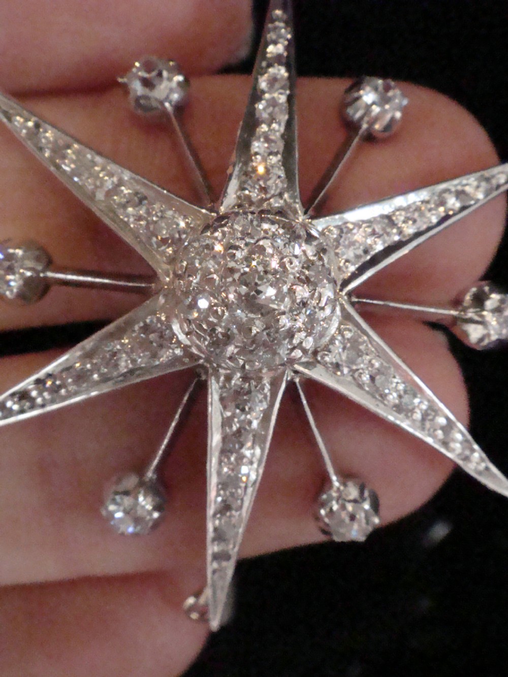 Victorian 18ct white gold old cut diamond celestial star starburst pendant 1.40ct View III