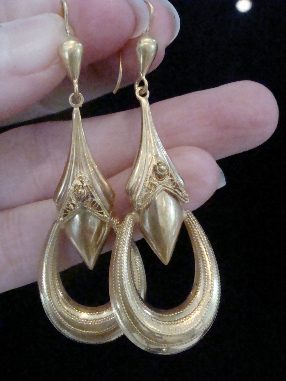 VERY LARGE VICTORIAN 9CT YELLOW GOLD EARRINGS FINE QUALITY View II