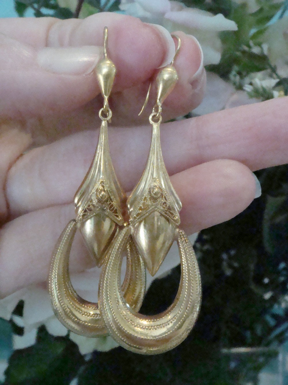 VERY LARGE VICTORIAN 9CT YELLOW GOLD EARRINGS FINE QUALITY View III