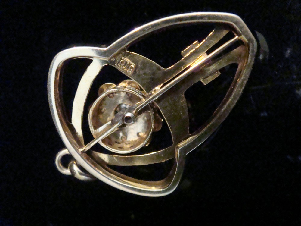 Art Nouveau 9ct yellow gold pearl and old cut diamond pendant necklace View II