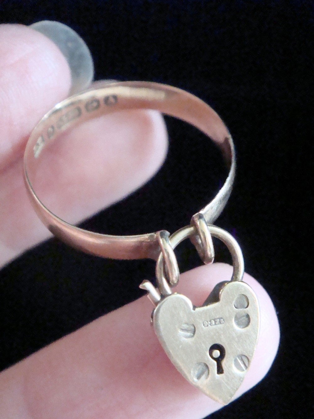EDWARDIAN 9CT PADLOCK RING