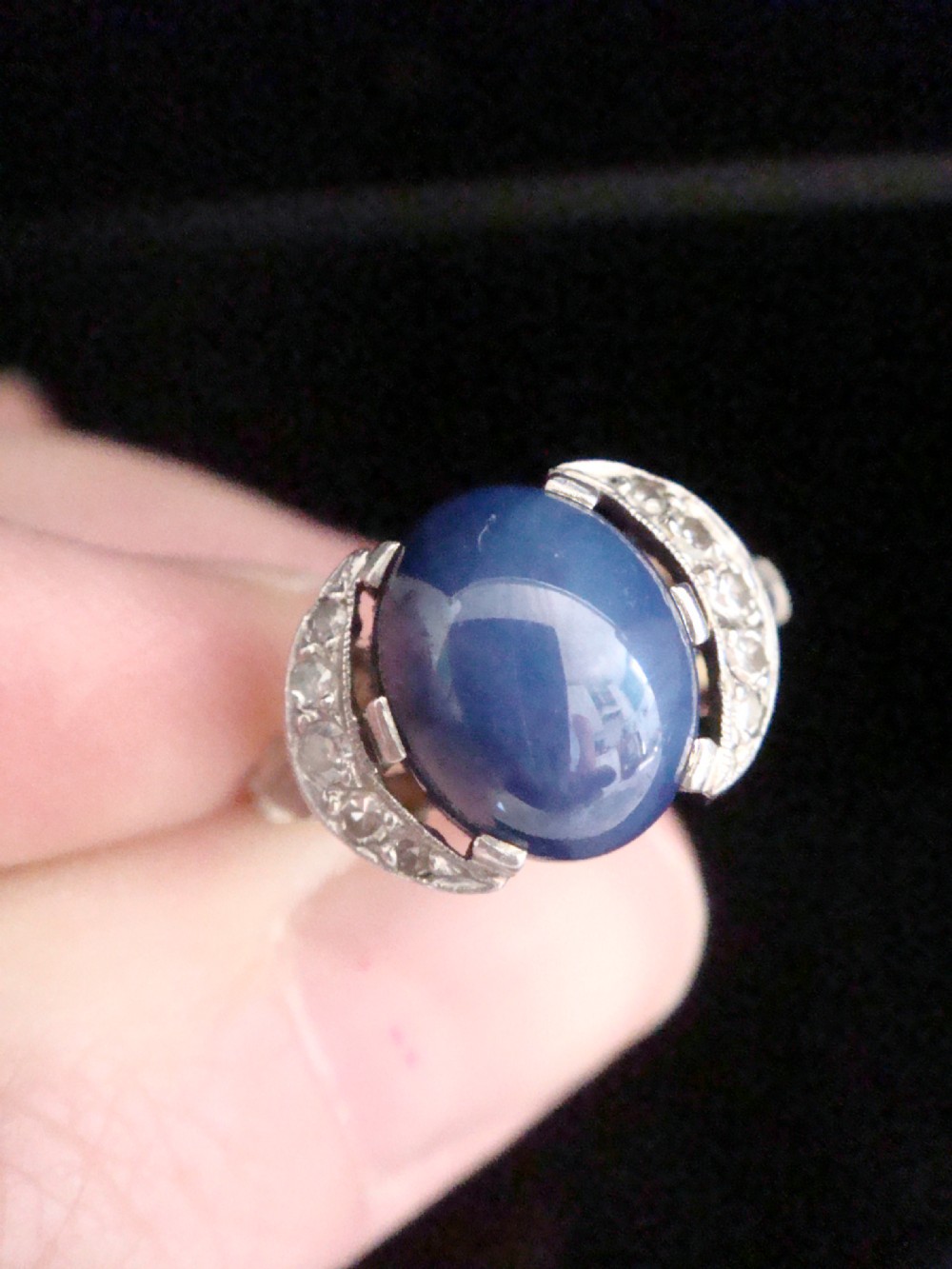 EDWARDIAN 18CT YELLOW GOLD PLATINUM STAR SAPPHIRE OLD CUT DIAMOND RING View II
