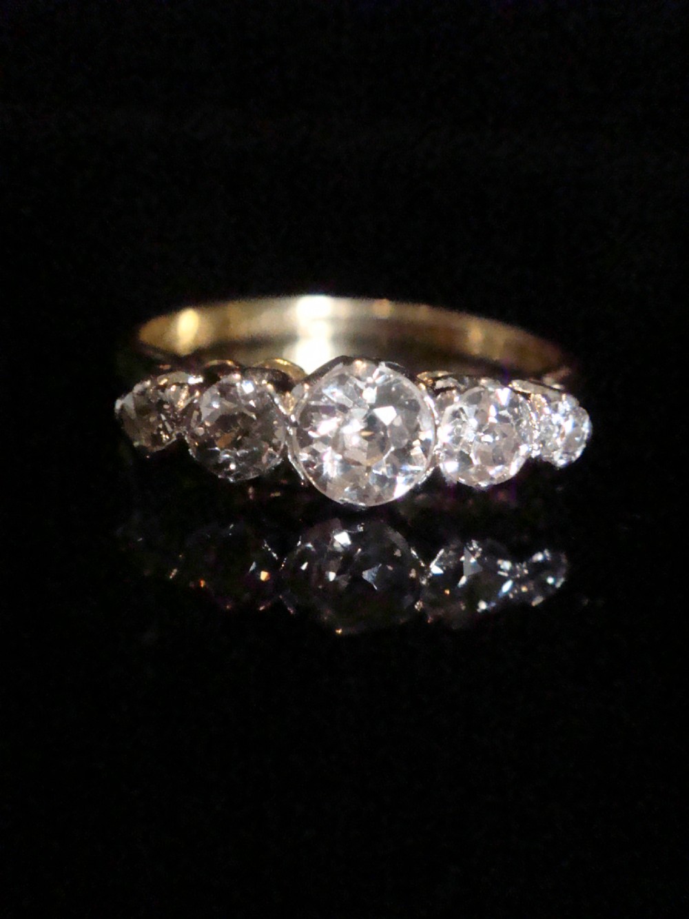 EDWARDIAN 18CT PLATINUM OLD CUT 5 STONE 0.50ct DIAMOND RING