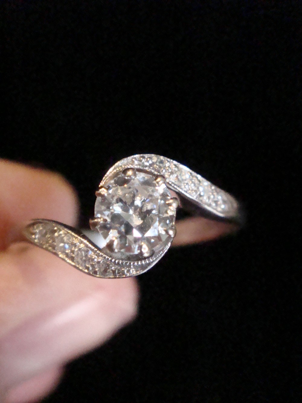 Edwardian Platinum transitional cut diamond solitaire 0.45ct View III