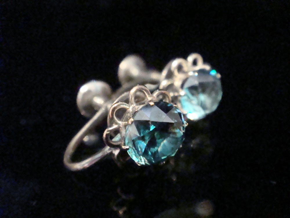 Edwardian Mikimoto silver natural blue zircon screw earrings
