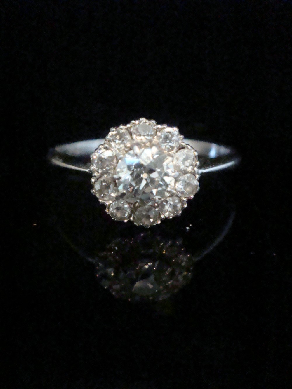 EDWARDIAN 18CT GOLD NATURAL OLD CUT DIAMOND 0.70CT CLUSTER RING View II