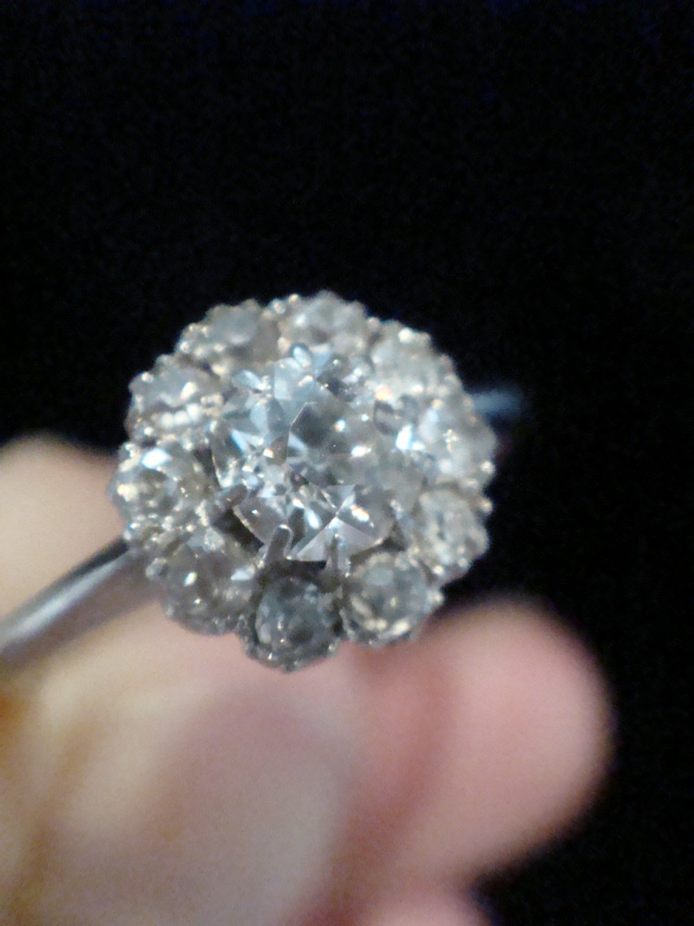 EDWARDIAN 18CT GOLD NATURAL OLD CUT DIAMOND 0.70CT CLUSTER RING View III