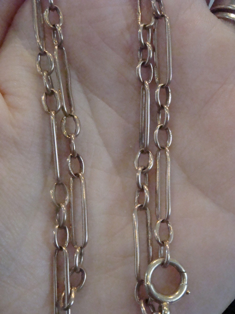 EDWARDIAN 9CT ORNATE CHAIN MARKED EVERY LINK 16 INCHES 10.3g View IV