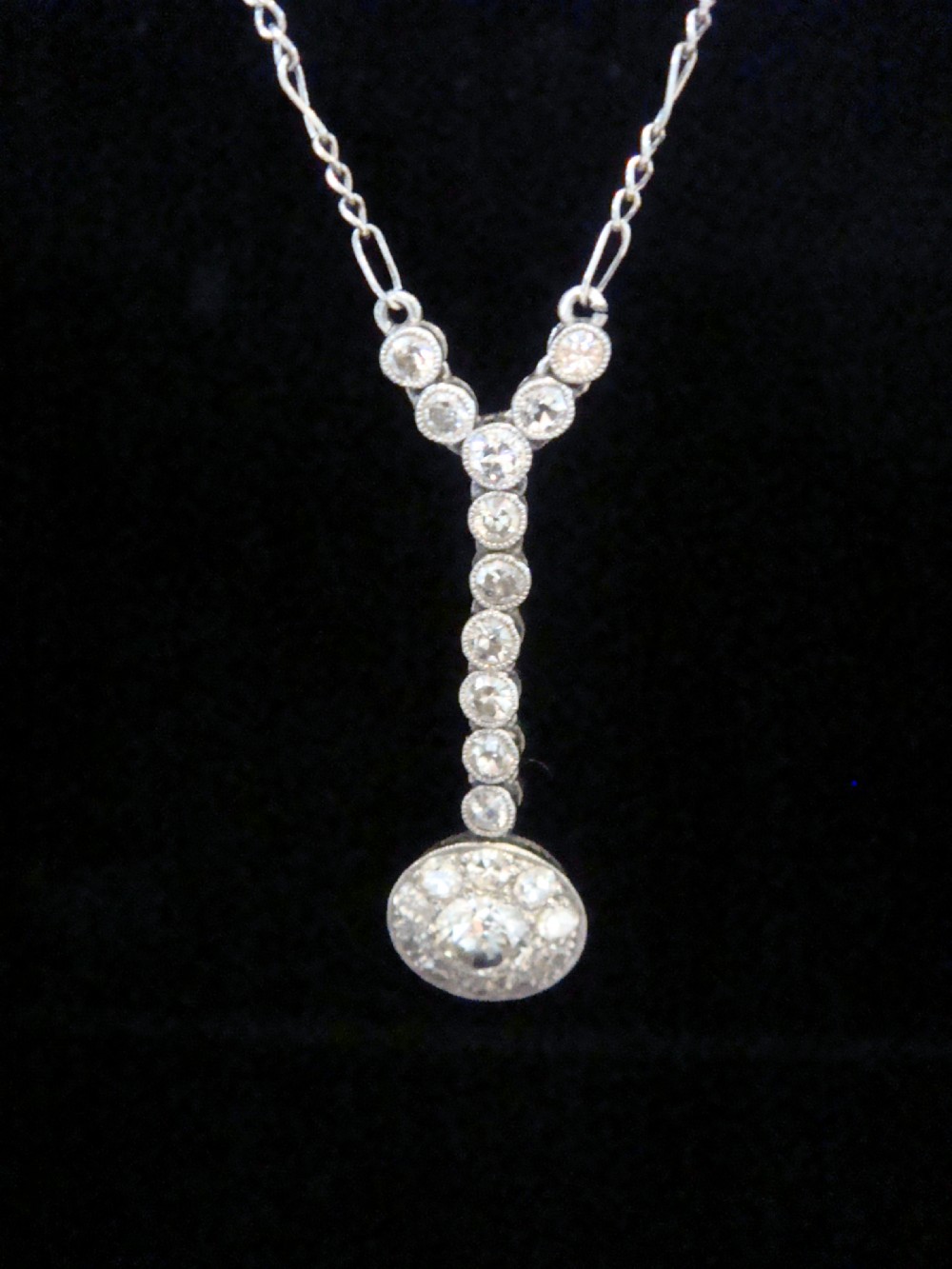 EDWARDIAN FRENCH PLATINUM LARGE OLD CUT DIAMOND NECKLACE 1.10CT View IV