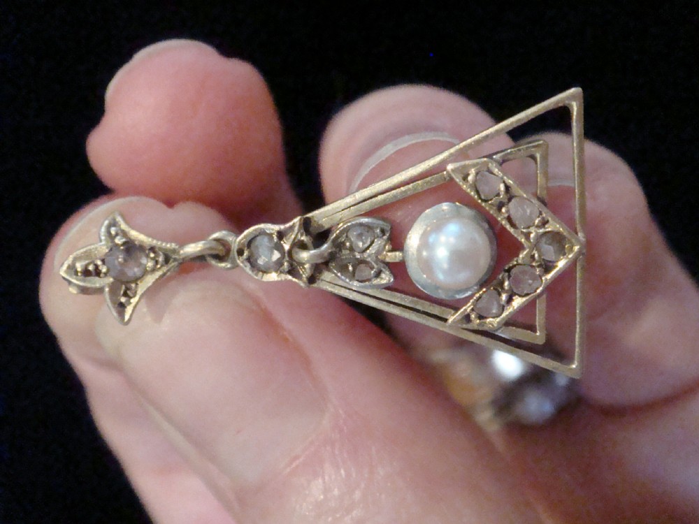 EDWARDIAN FRENCH 18CT YELLOW GOLD PEARL AND DIAMOND PENDANT View II