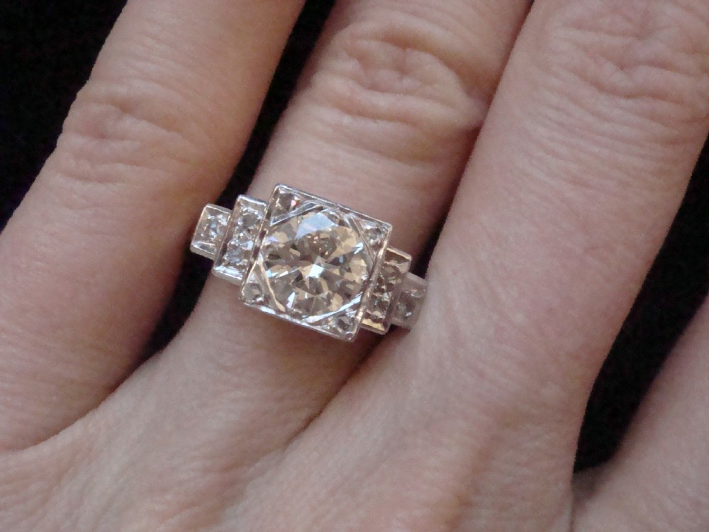 Art Deco Edwardian platinum 1.50ct diamond solitaire View VII