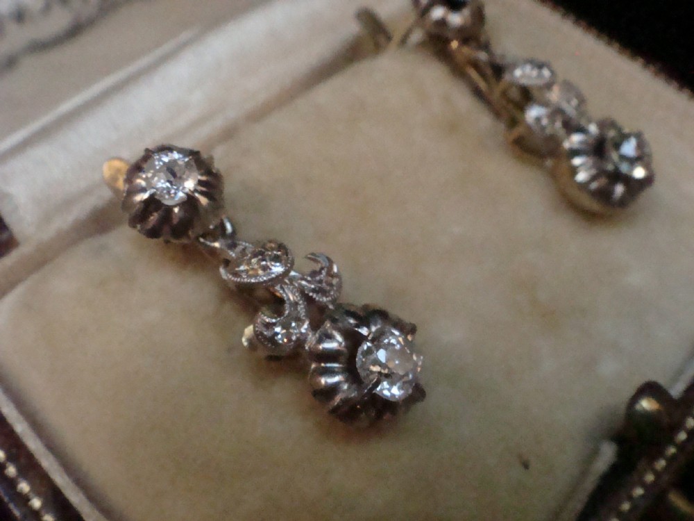 Edwardian French 18ct yellow gold ring old cut diamond drop earrings View V