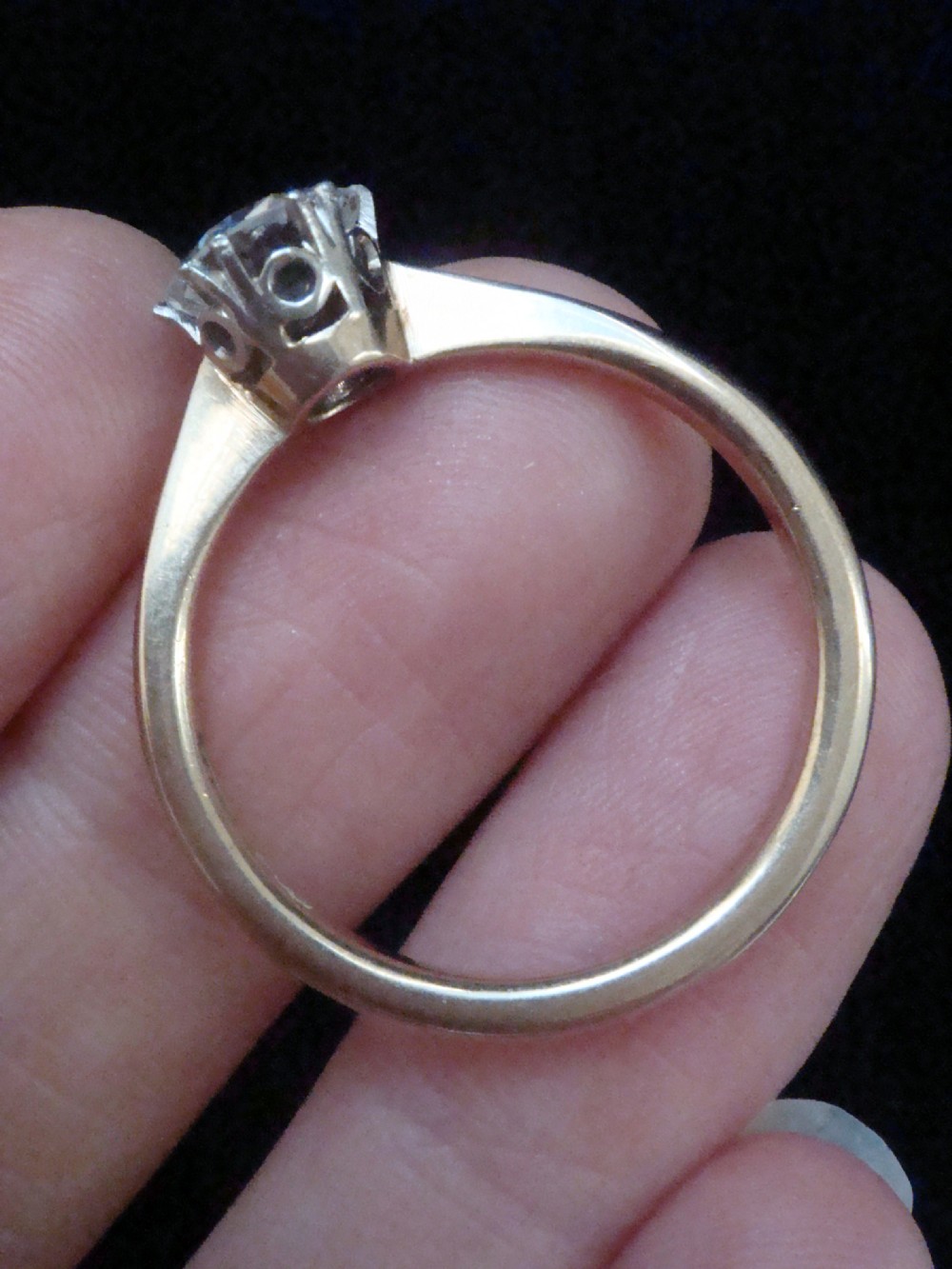 Edwardian 18ct yellow gold 1.35ct diamond solitaire engagement ring  View II
