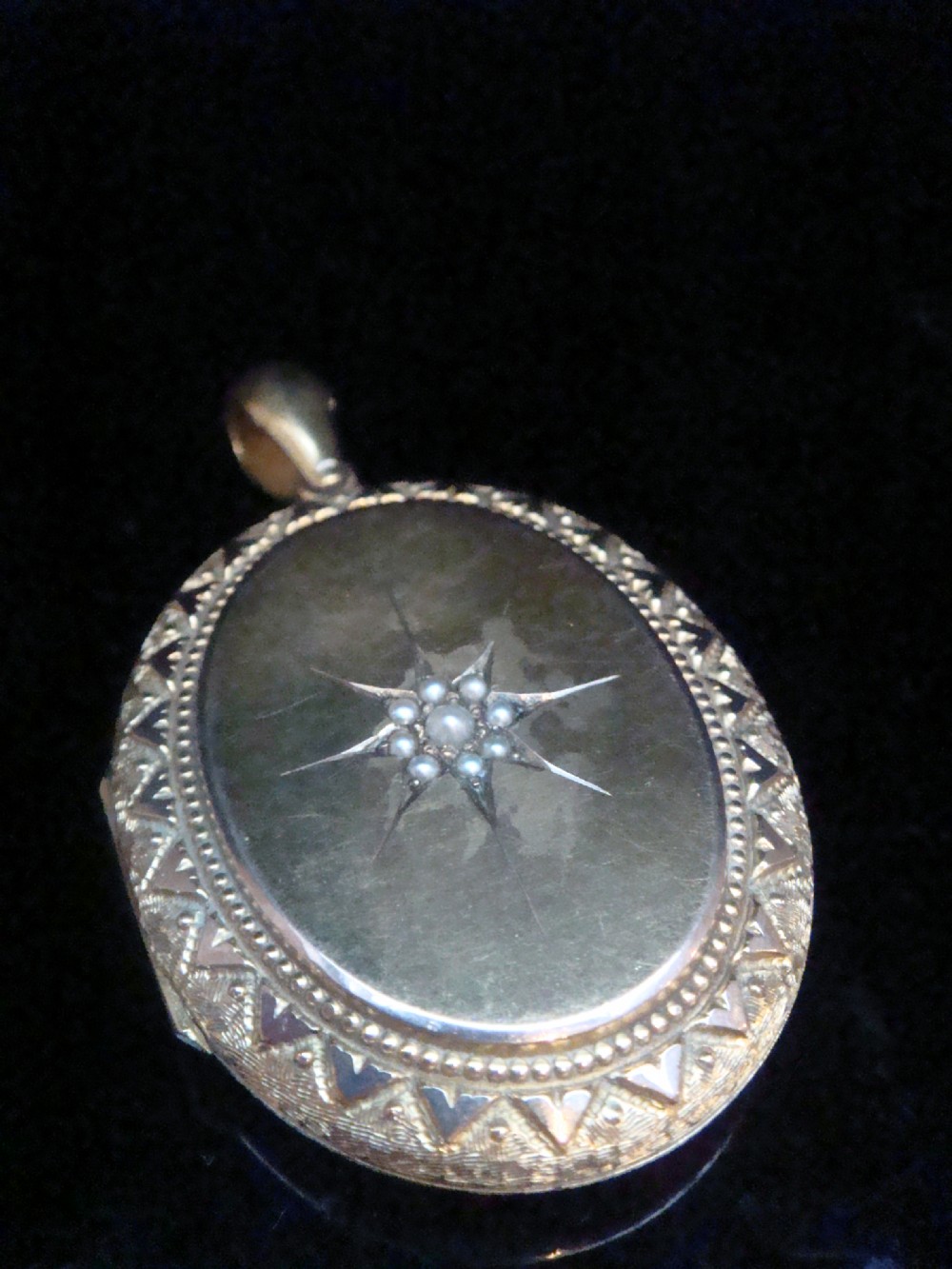 EDWARDIAN 15CT YELLOW GOLD SEED PEARL STARBURST LOCKET DOUBLE SIDED 15G