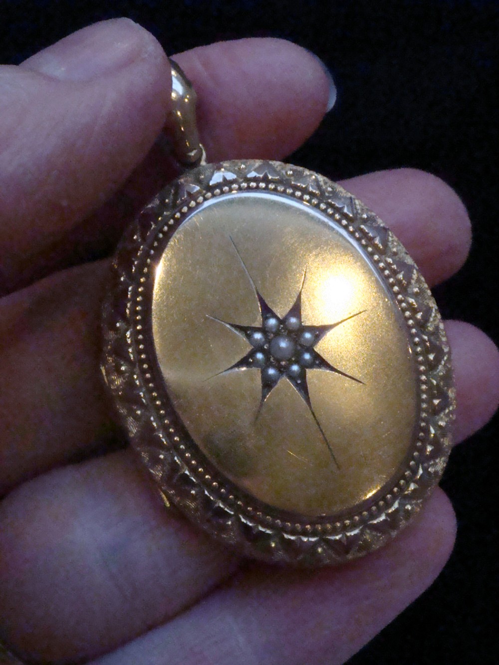 EDWARDIAN 15CT YELLOW GOLD SEED PEARL STARBURST LOCKET DOUBLE SIDED 15G View V