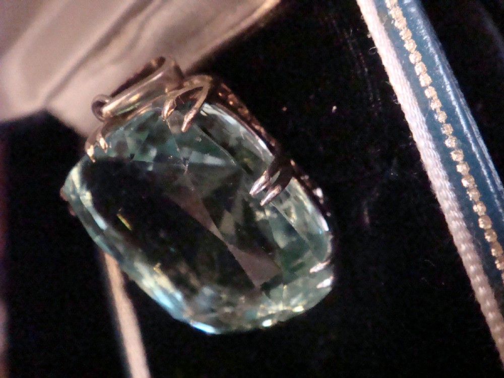 EDWARDIAN PLATINUM LARGE SUPERIOR NATURAL AQUAMARINE PENDANT 25.00CT View IV