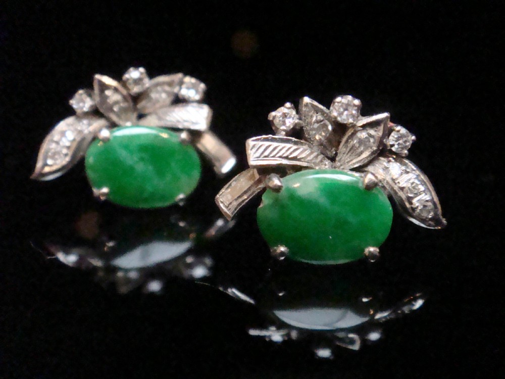 Retro 14ct white gold jade and diamond stud earrings 2.5g View III